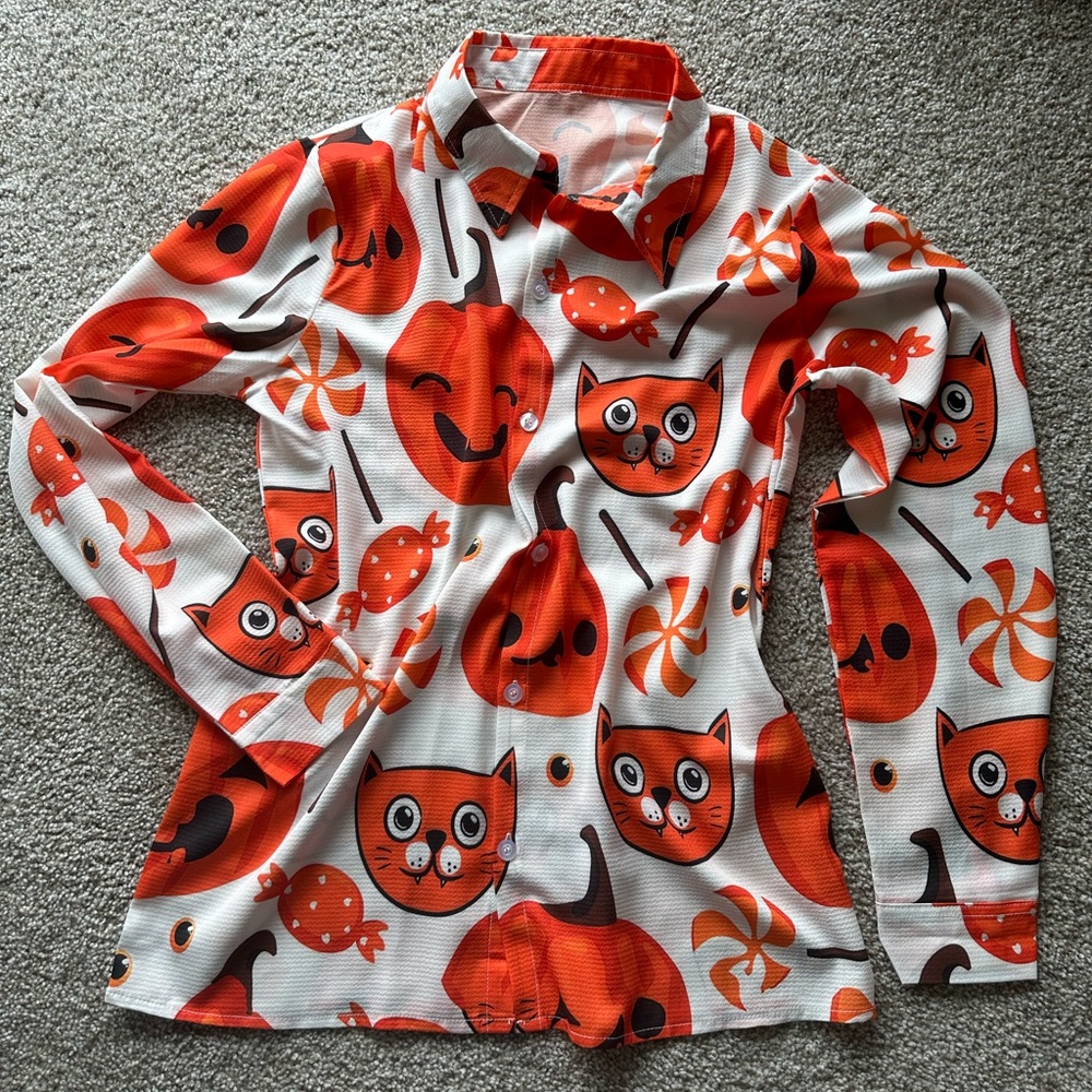 Halloween Shirt with Cats & Pumpkins – Long Sleeve Button-Up (Size M)